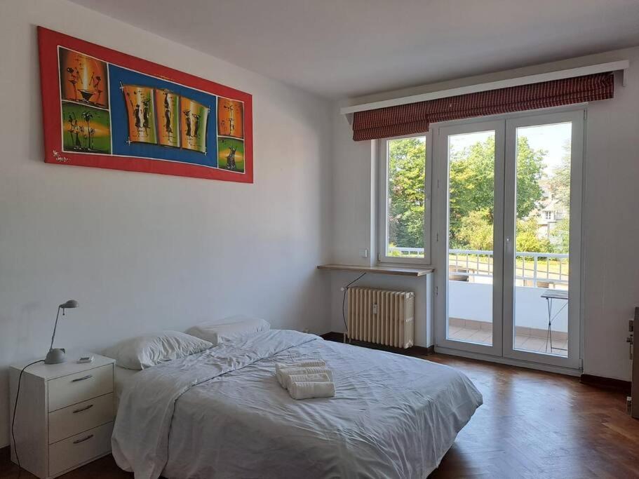 Spacious Apartment Next To Parc Du Cinquantenaire 布鲁塞尔 外观 照片